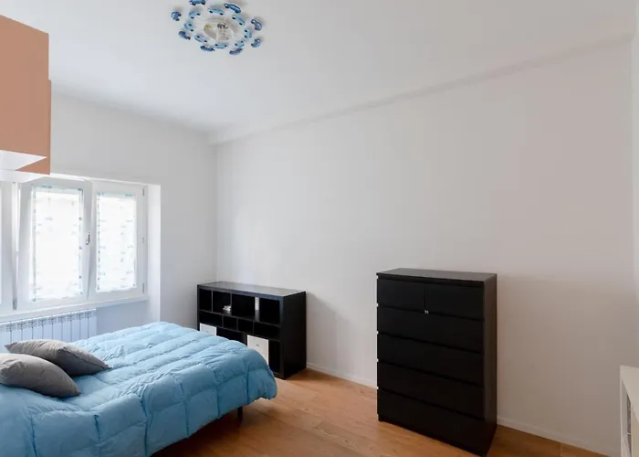 Stupendo In Quartiere Residenziale